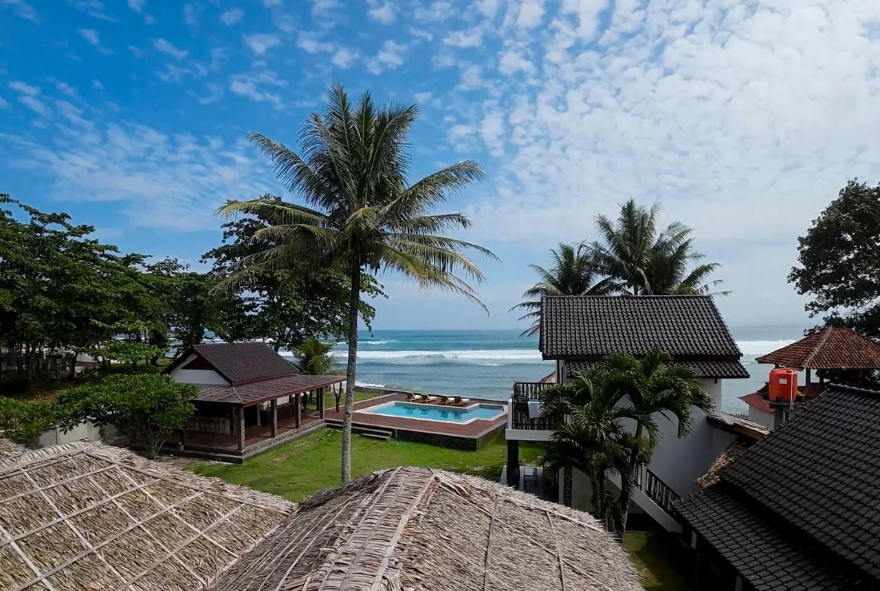 The Ujung Bocur Bungalows Krui 외부 사진